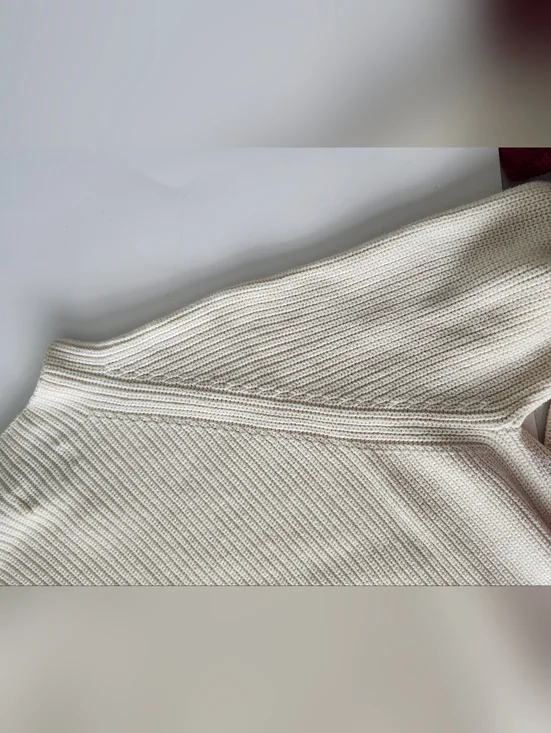 Cream Ribbed Knit Sweater - Women's - Picture 2 of 7